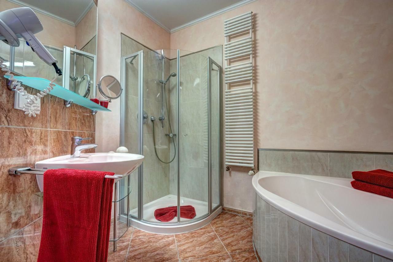 Apartment Seeschloss - Aus Gruenderzeiten *